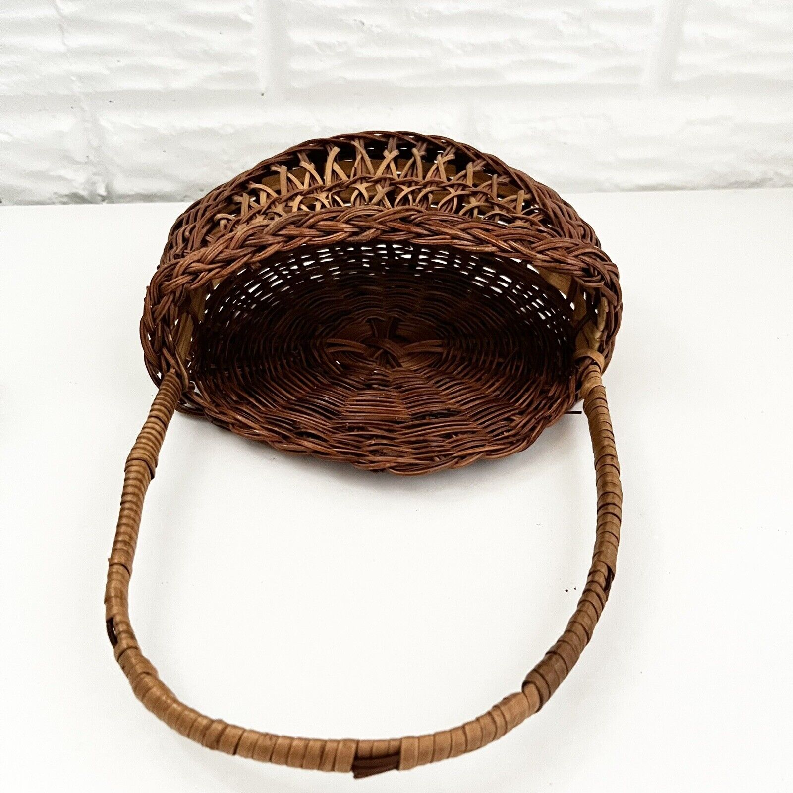 Vintage Wicker Wall Pocket Basket Planter Natural Home Decor 10x6”Cottagecore - Image 4