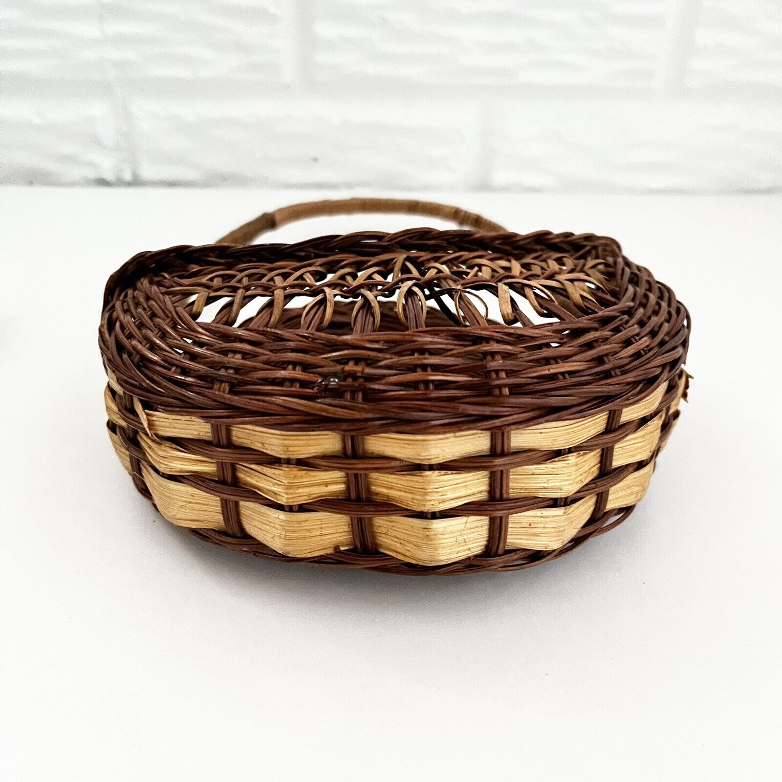 Vintage Wicker Wall Pocket Basket Planter Natural Home Decor 10x6”Cottagecore - Image 5