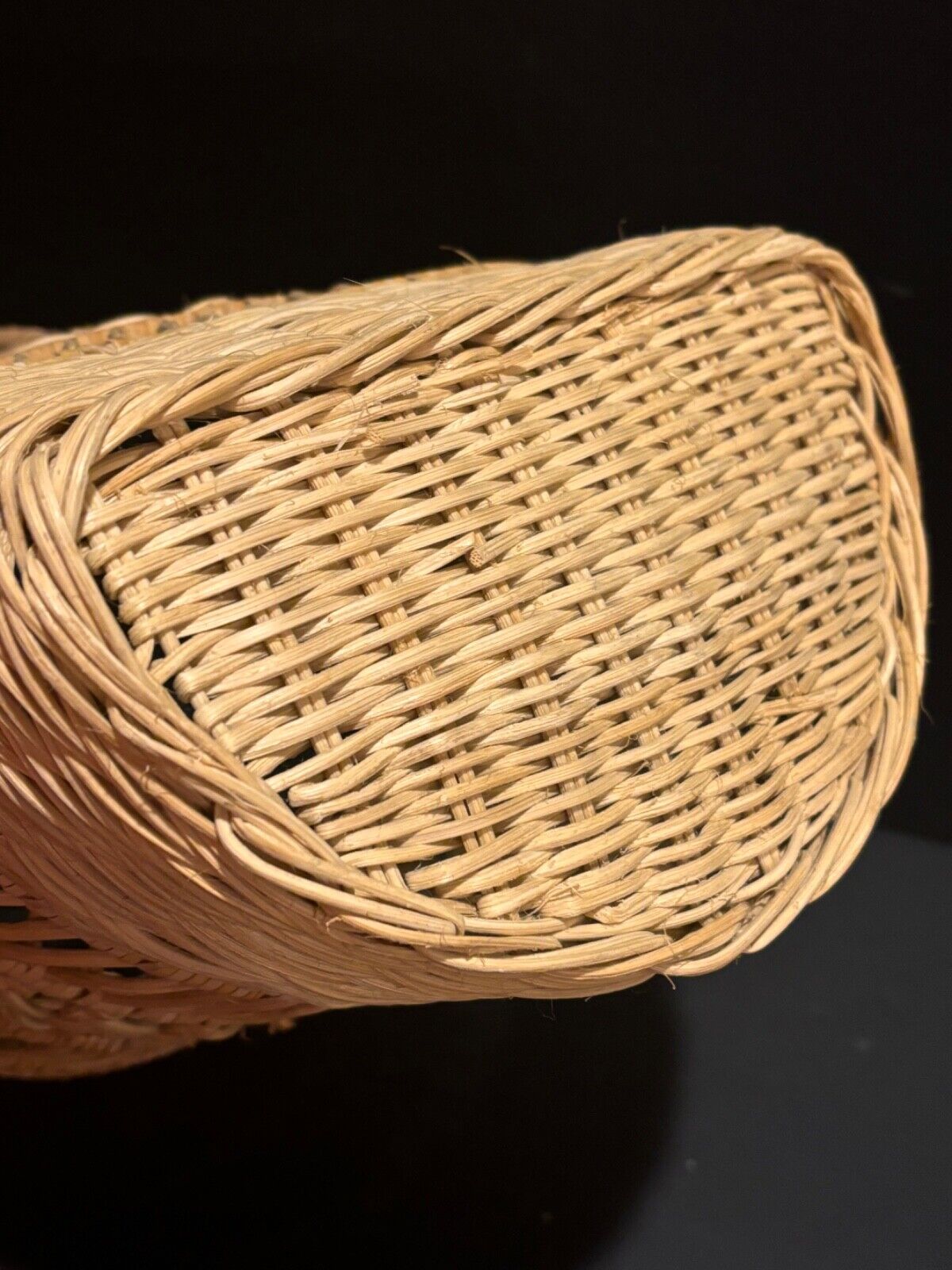 Vintage Wicker Wall Pocket Basket Planter Natural Home Decor 11x6” Cottagecore - Image 6