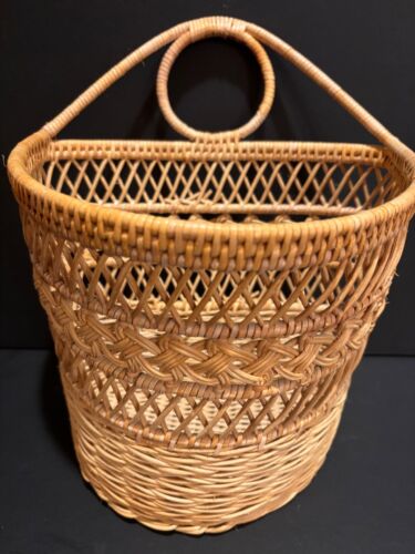 Vintage Wicker Wall Pocket Basket Planter Natural Home Decor 11x6” Cottagecore - Image 7